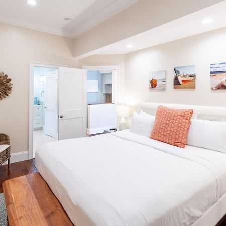 Апартаменты The Newport Lofts - 548 Thames Street Экстерьер фото
