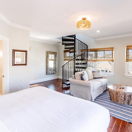 Апартаменты The Newport Lofts - 548 Thames Street Экстерьер фото
