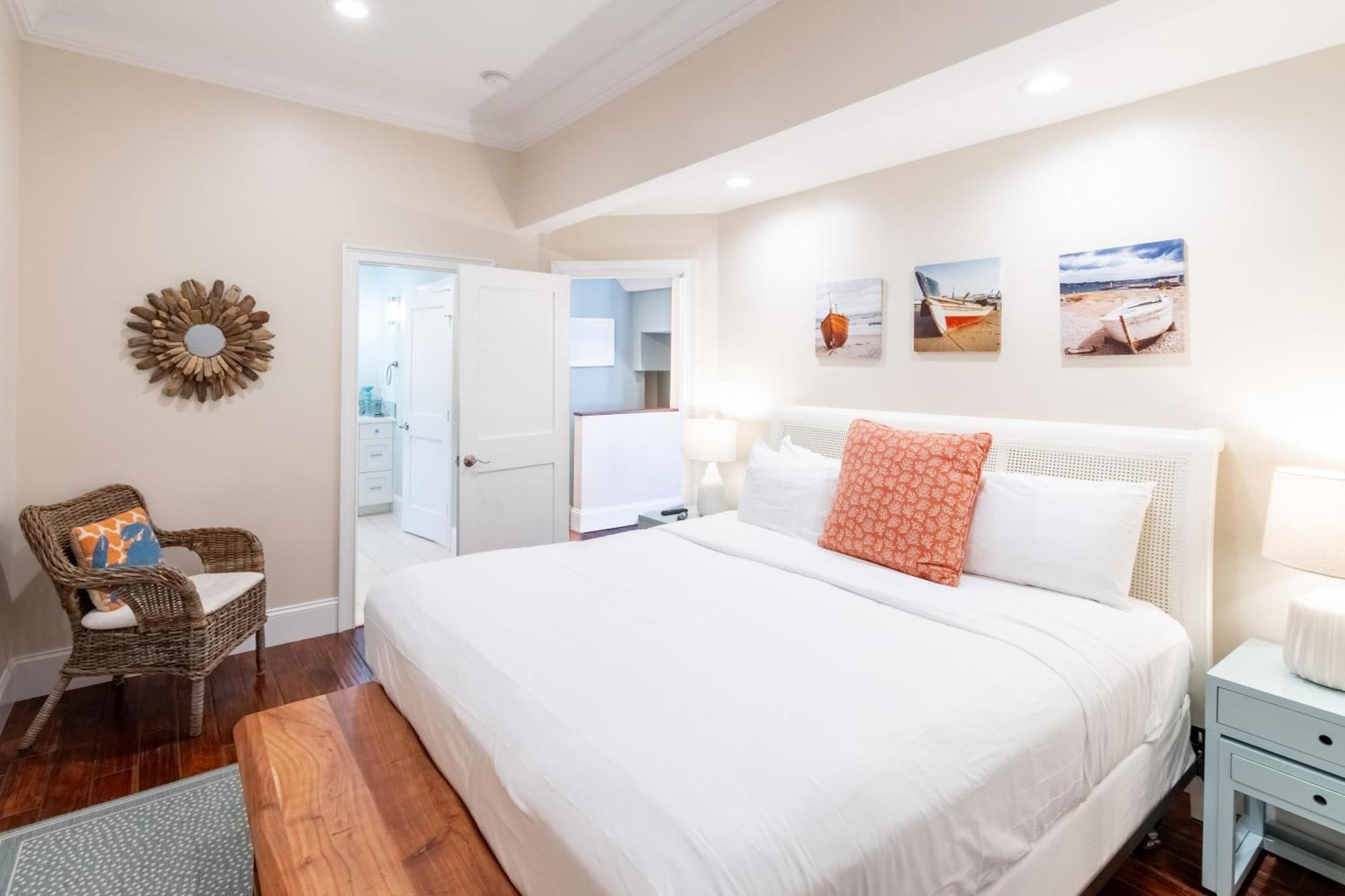 Апартаменты The Newport Lofts - 548 Thames Street Экстерьер фото