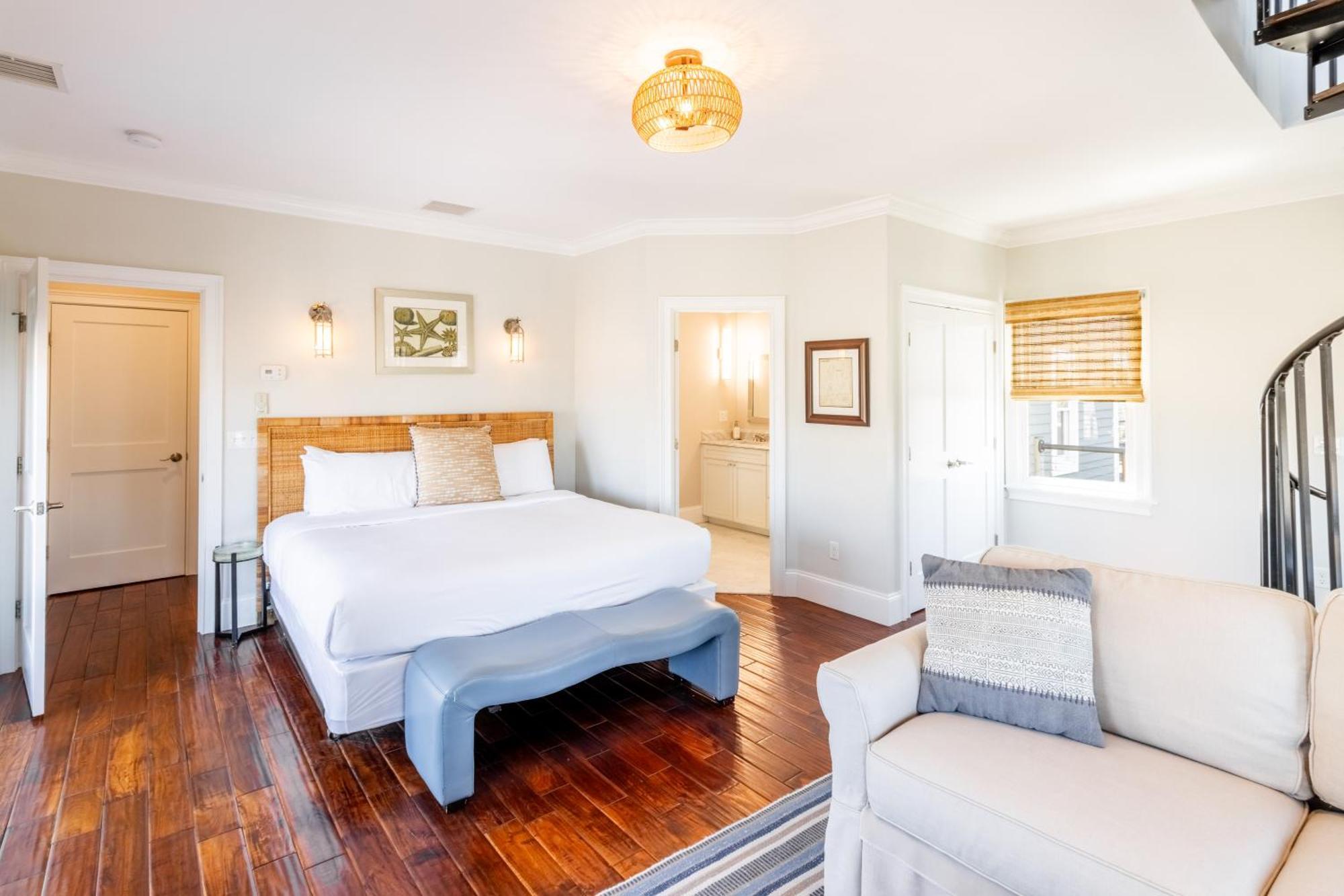 Апартаменты The Newport Lofts - 548 Thames Street Экстерьер фото