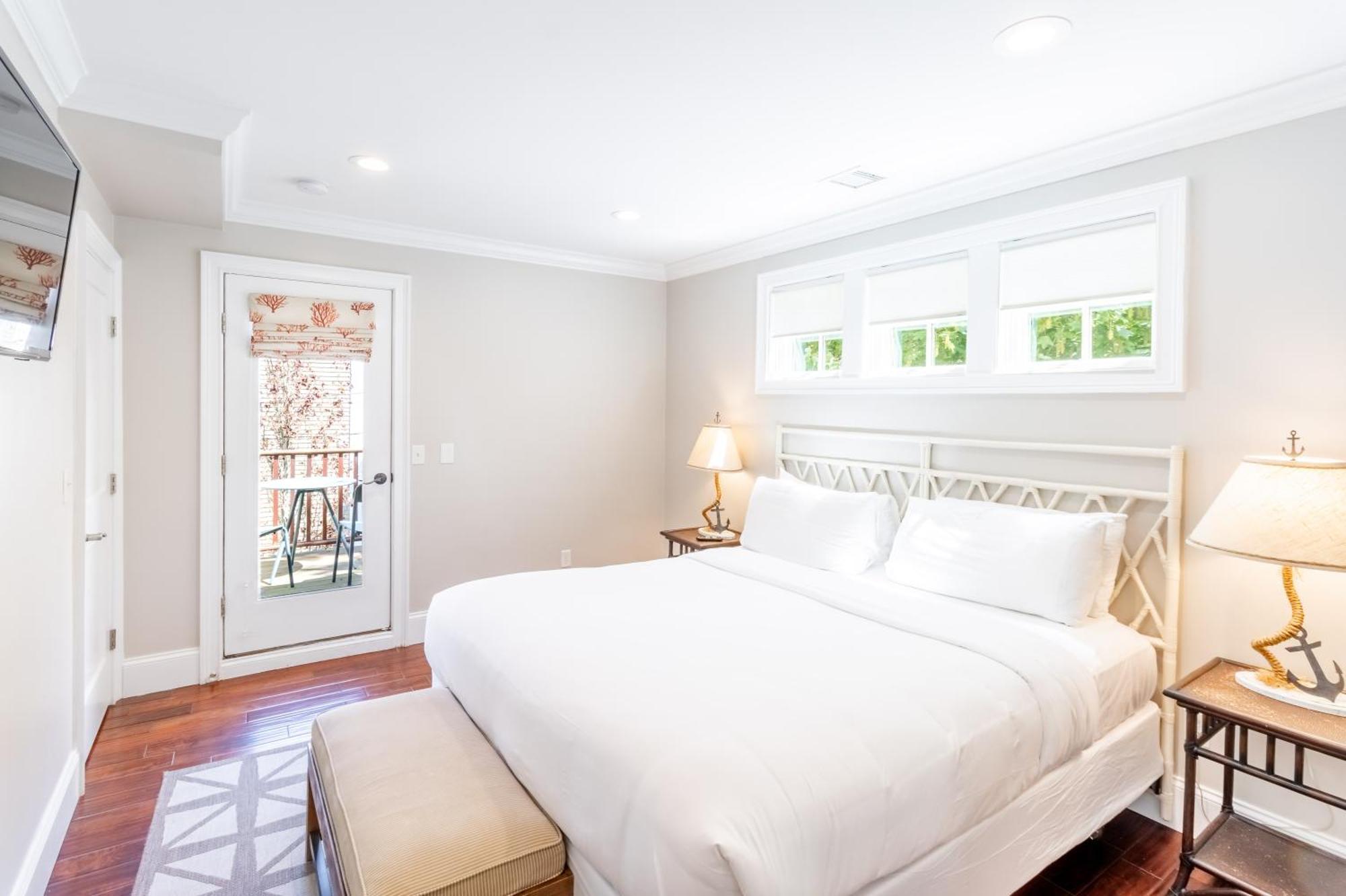Апартаменты The Newport Lofts - 548 Thames Street Экстерьер фото